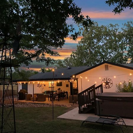 弗雷德里克斯堡Bayer Guest Haus-Hot Tub And Fire Pit别墅 外观 照片